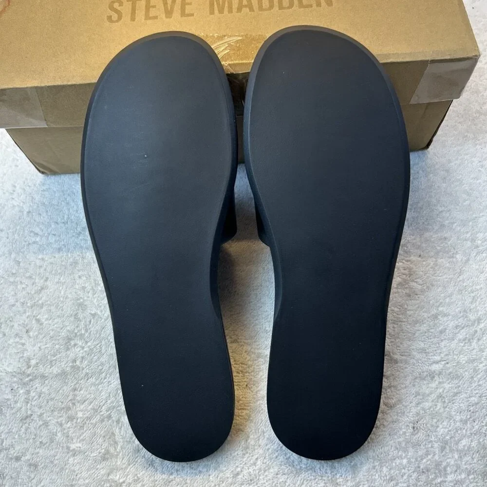 Sold out - Picture 5 of 10